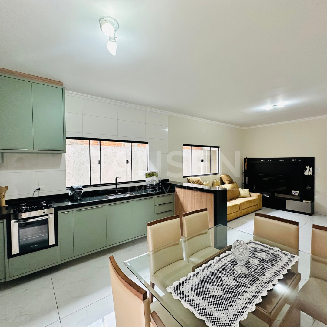 Imagens do imóveis Casa De Alto Padrão A Venda Próximo Ao Centro De Ibiporã