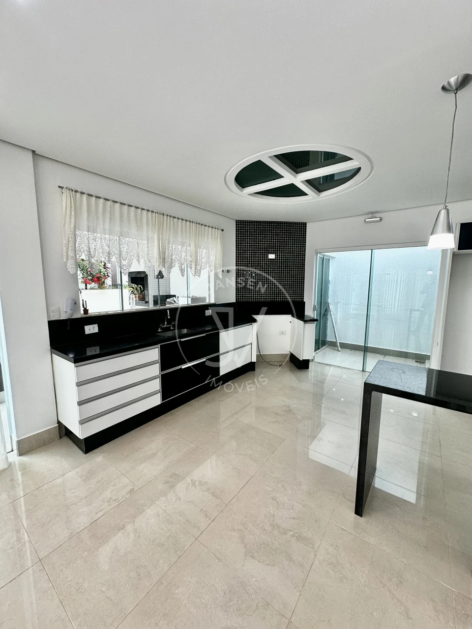 Imagens do imóveis Casa De Alto Padrão a Venda Em Condomínio Fechado