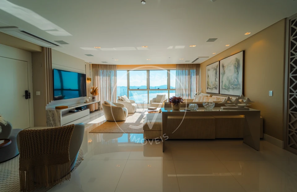 Imagens do imóveis Apartamento De Luxo No Edifício Yachthouse em Balneário Camboriú
