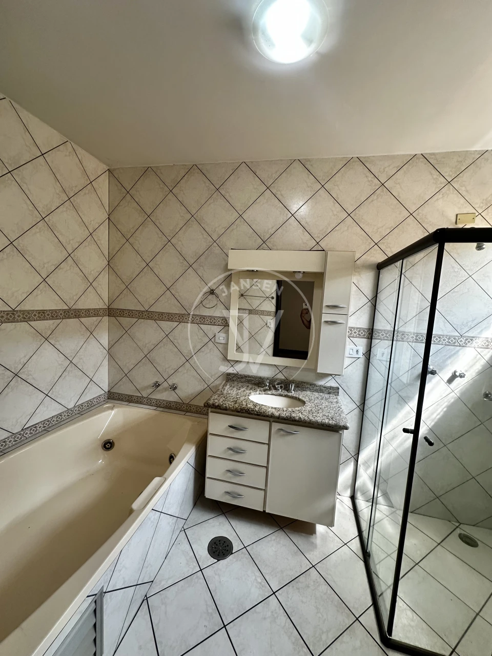 Imagens do imóveis Casa A Venda Na Av Dos Estudantes Em Ibiporã
