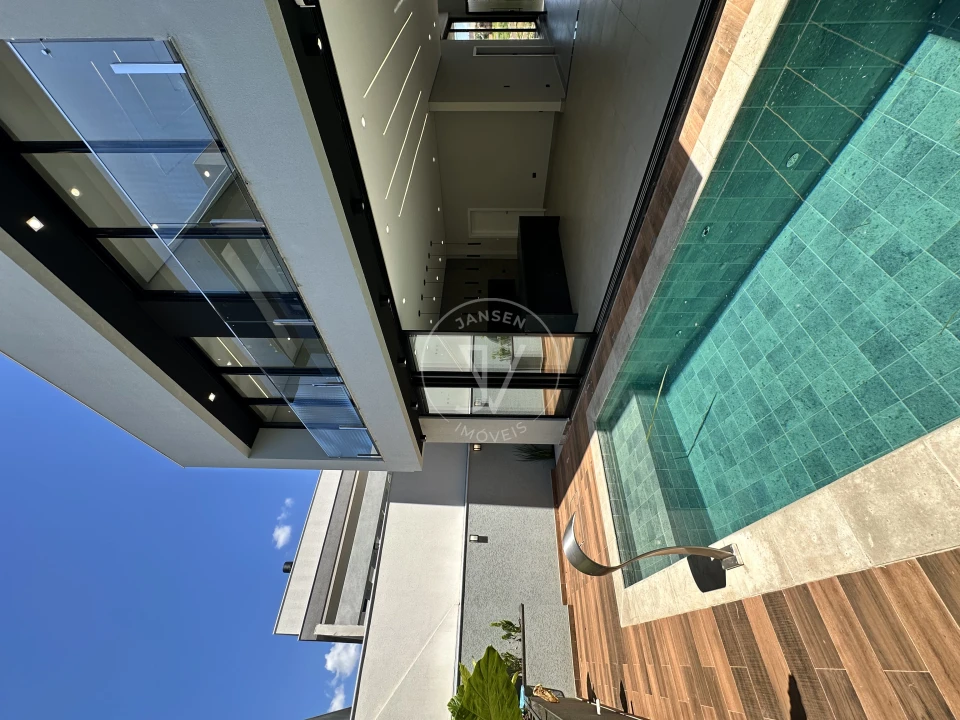 Imagens do imóveis Sobrado De Alto Padrão Em Condomínio Tauá Araguari