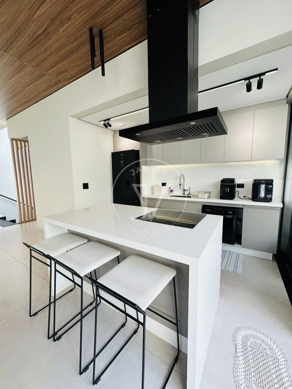 Imagens do imóveis Casa A Venda Condomínio Royal Boulevard Em Ibiporã