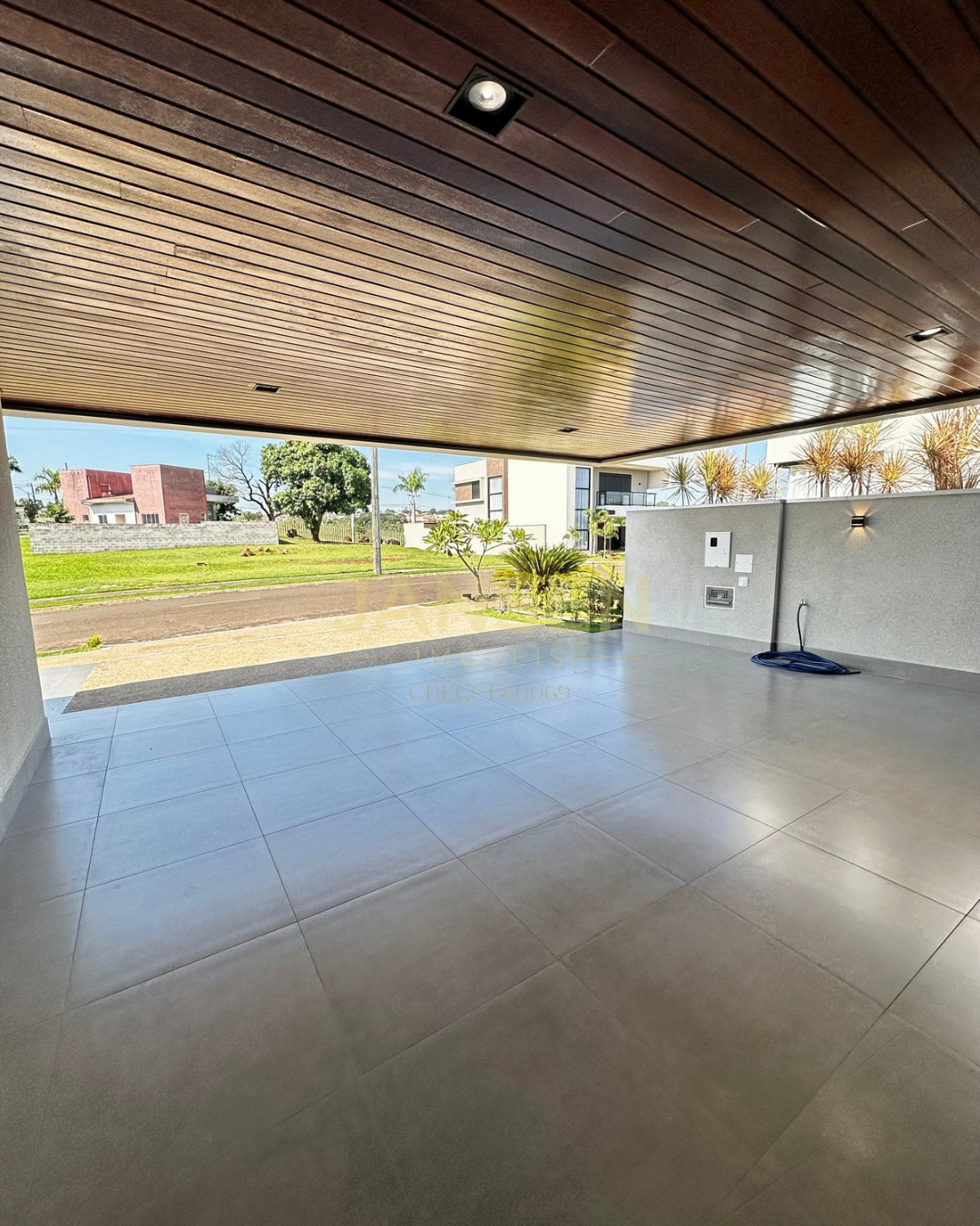 Imagens do imóveis Casa Em Condomínio Á Venda Condominio Royal Boulevard Ibiporã