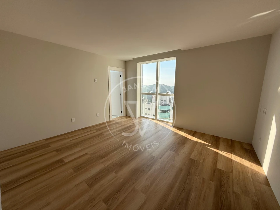 Imagens do imóveis Cobertura De Luxo No Skyline Tower Balneário Camboriú