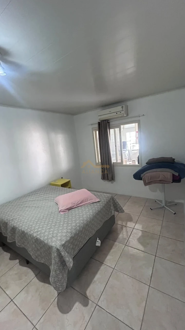 CASA A VENDA