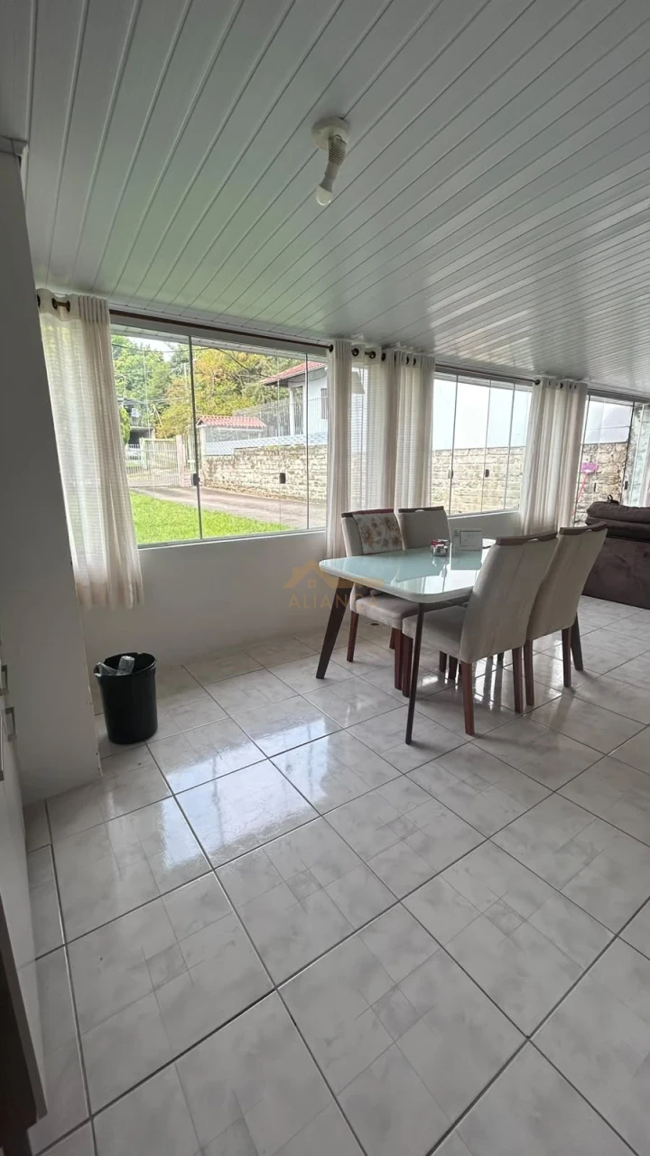CASA A VENDA
