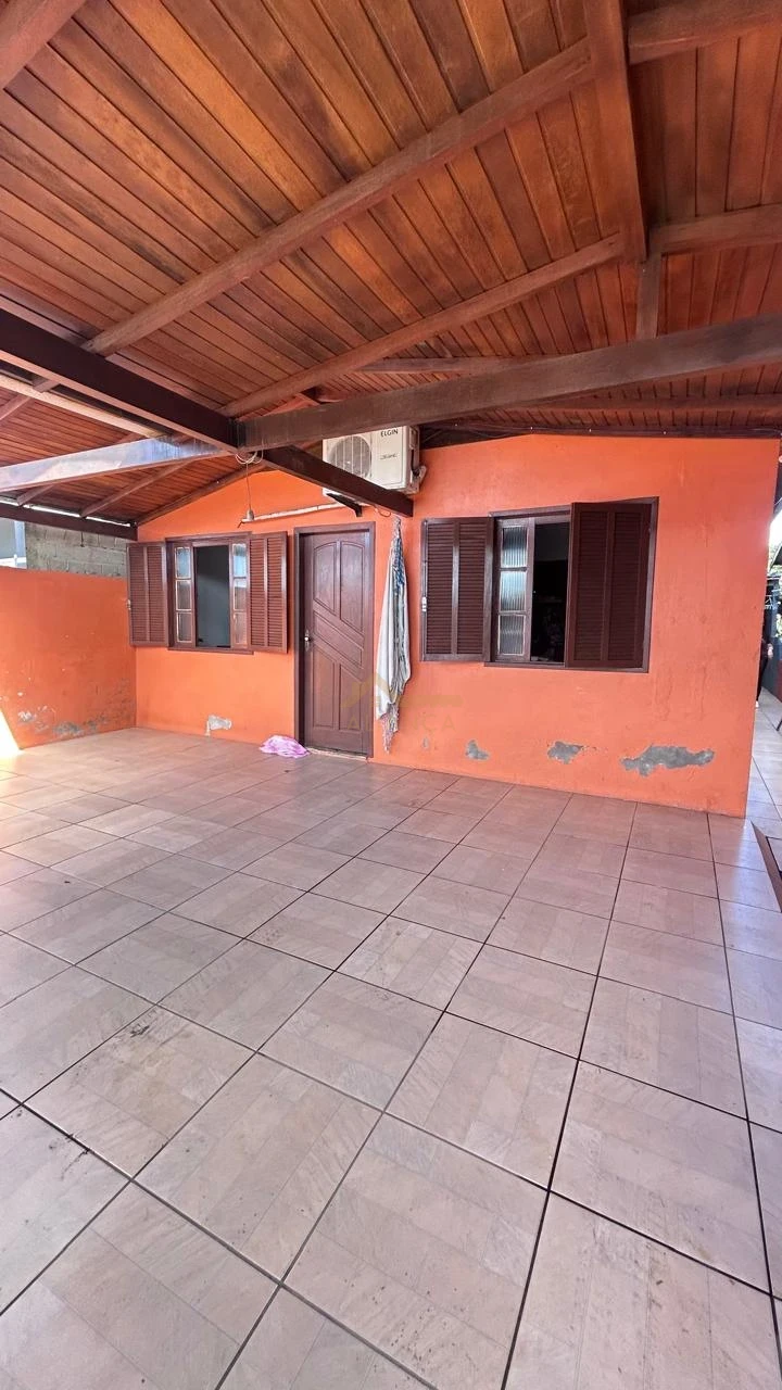 CASA A VENDA