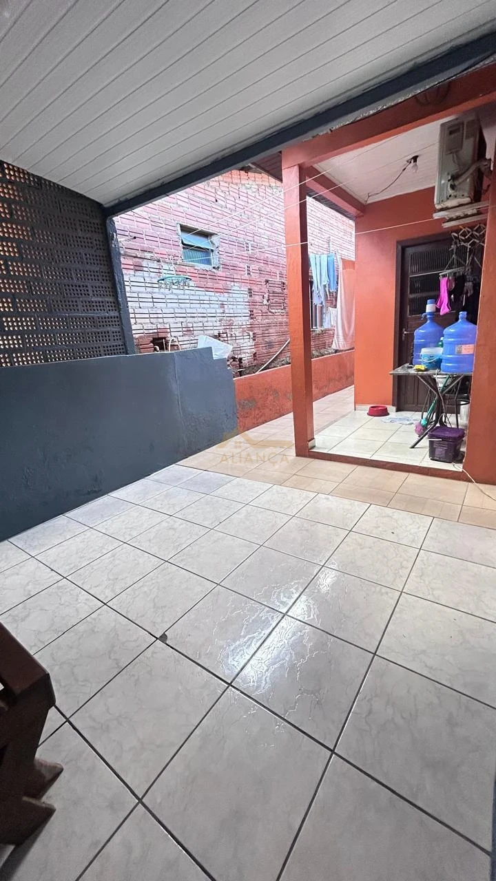 CASA A VENDA
