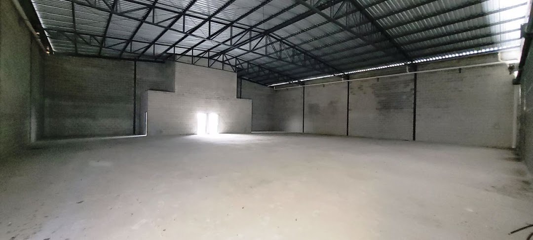 Imóvel comercial para alugar em Campo Grande, Rio de Janeiro - foto 1