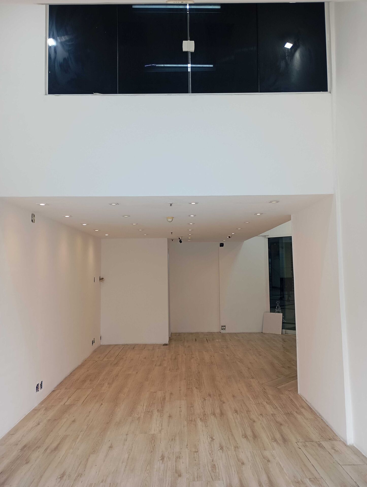 Imóvel comercial para alugar em Bangu, Rio de Janeiro - foto 2
