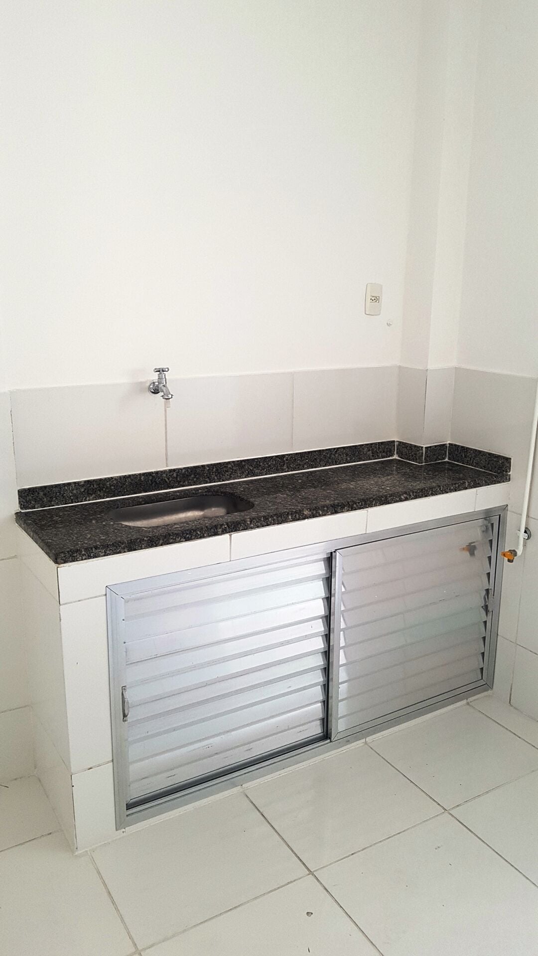 Apartamento 1 quarto para alugar em Campo Grande, Rio de Janeiro - foto 14