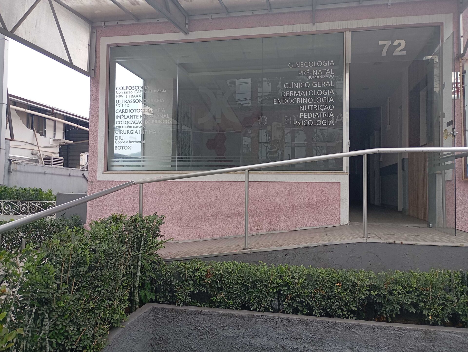 Excelente ponto comercial para alugar na Rua Olinda Ellis em Campo Grande Rio De Janeiro - Campo Grande, Rio de Janeiro