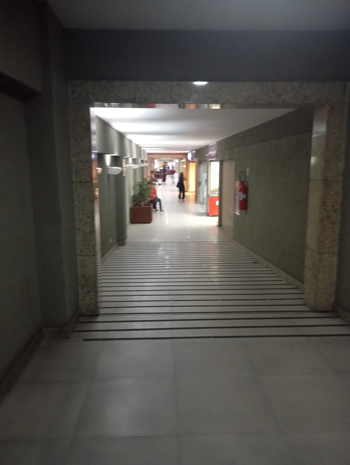 Comercial Para Alugar Centro Campo Grande Rio De Janeiro - foto 20