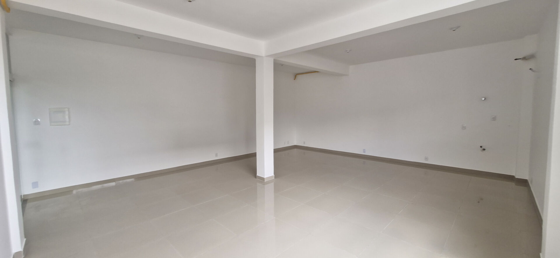 Imóvel comercial para alugar em Campo Grande, Rio de Janeiro — Audi Shopping - foto 3