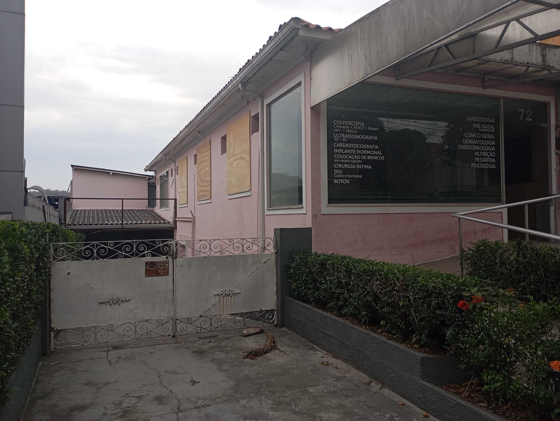 Excelente ponto comercial para alugar na Rua Olinda Ellis em Campo Grande Rio De Janeiro - foto 3