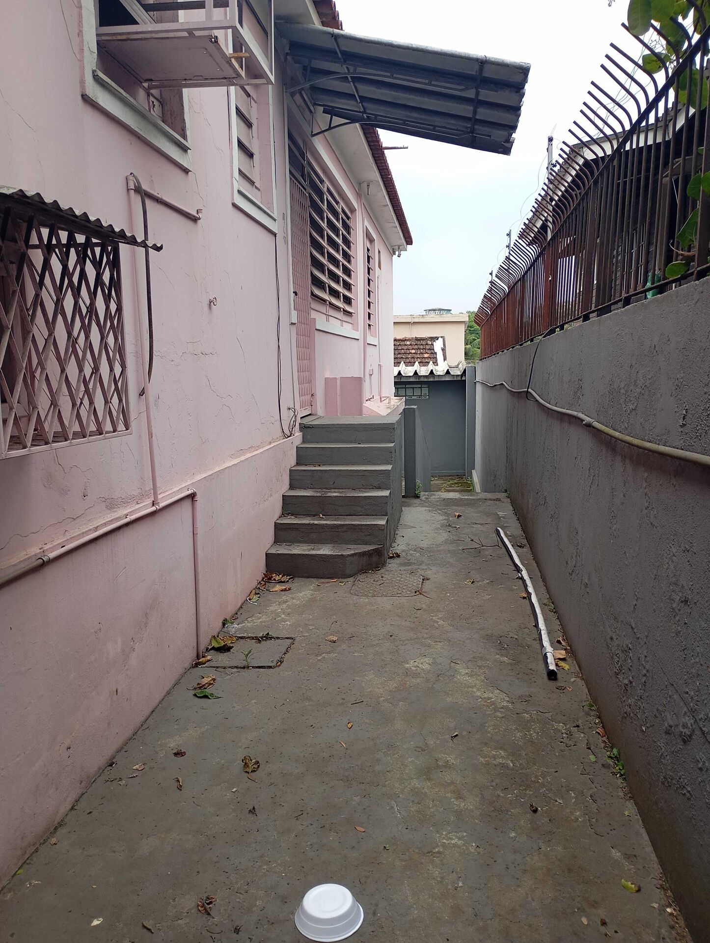 Excelente ponto comercial para alugar na Rua Olinda Ellis em Campo Grande Rio De Janeiro - foto 31