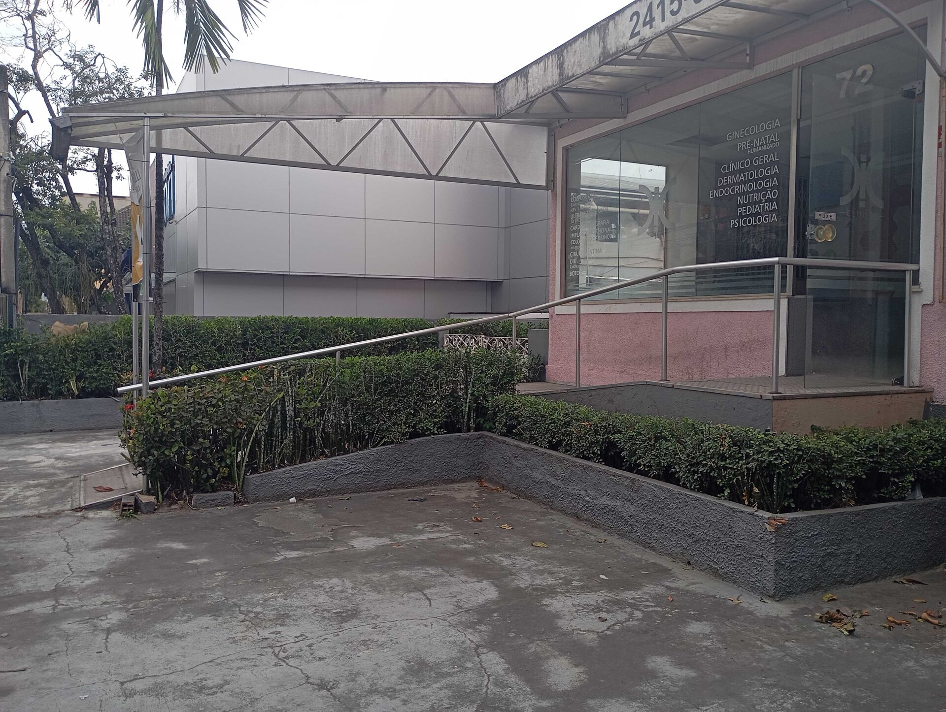 Excelente ponto comercial para alugar na Rua Olinda Ellis em Campo Grande Rio De Janeiro - foto 34