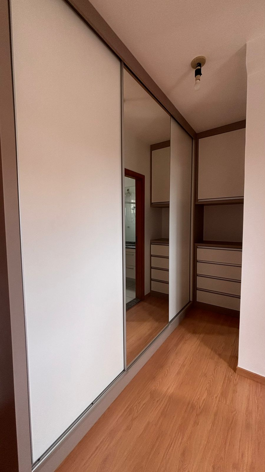 Imagens do imóveis APARTAMENTO PARA LOCAÇÃO - EDIFICIO UPPER JARDIM BOTANICO - TERRA BONITA