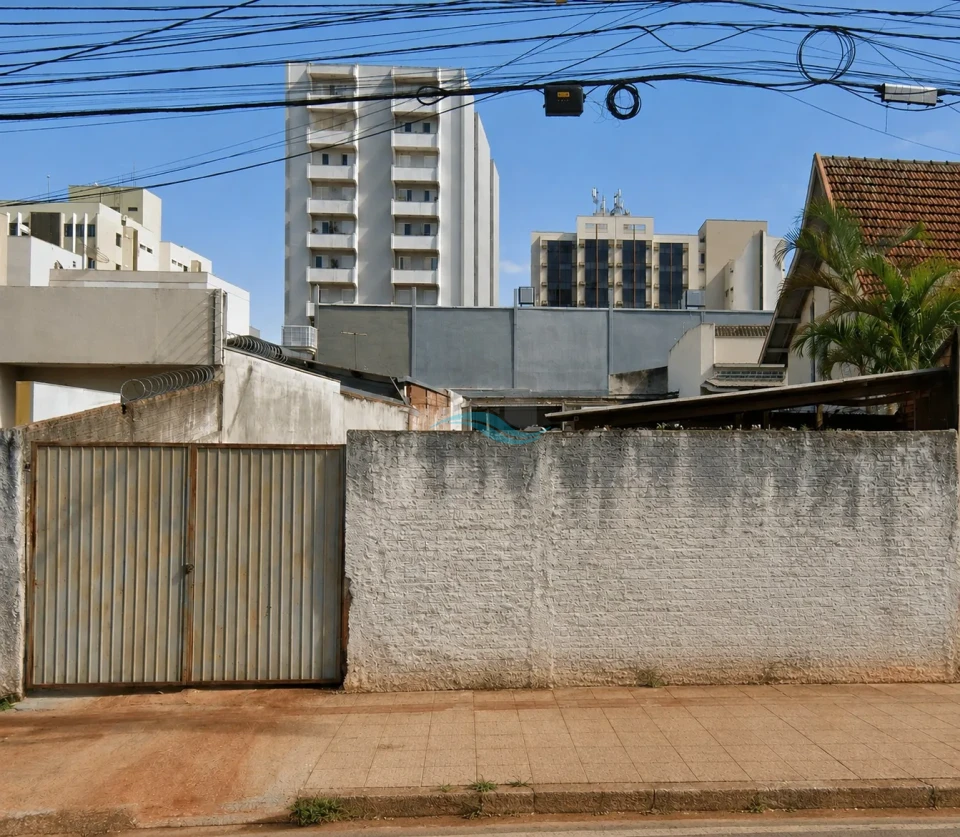 Imagens do imóveis TERRENO A VENDA - CENTRO