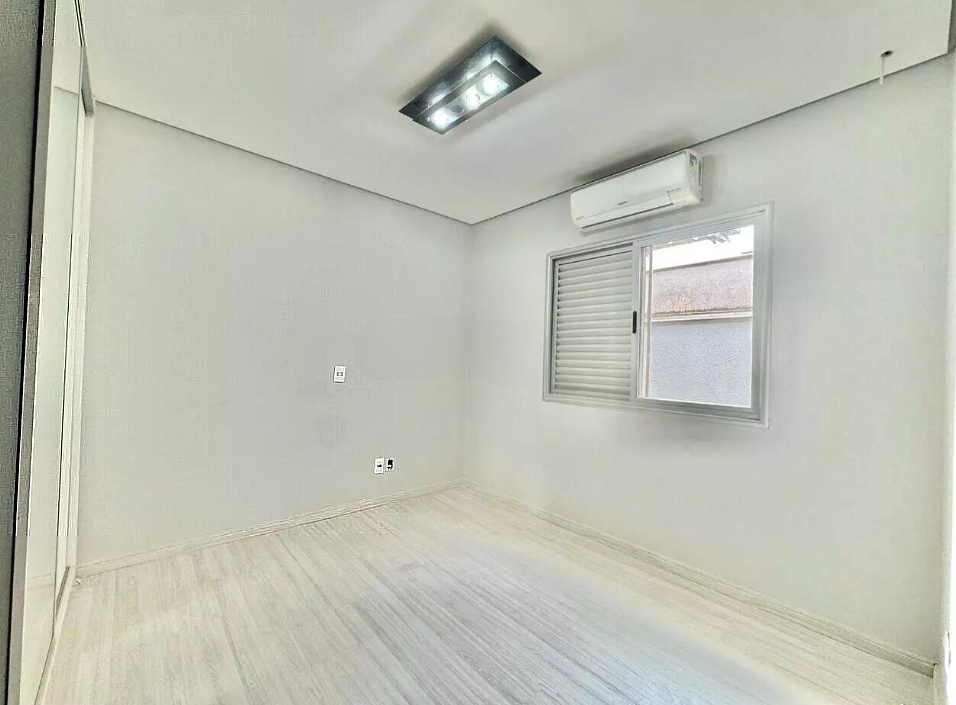 Imagens do imóveis CASA A VENDA - CONDOMINIO GOLDEN HILL RESIDENCE