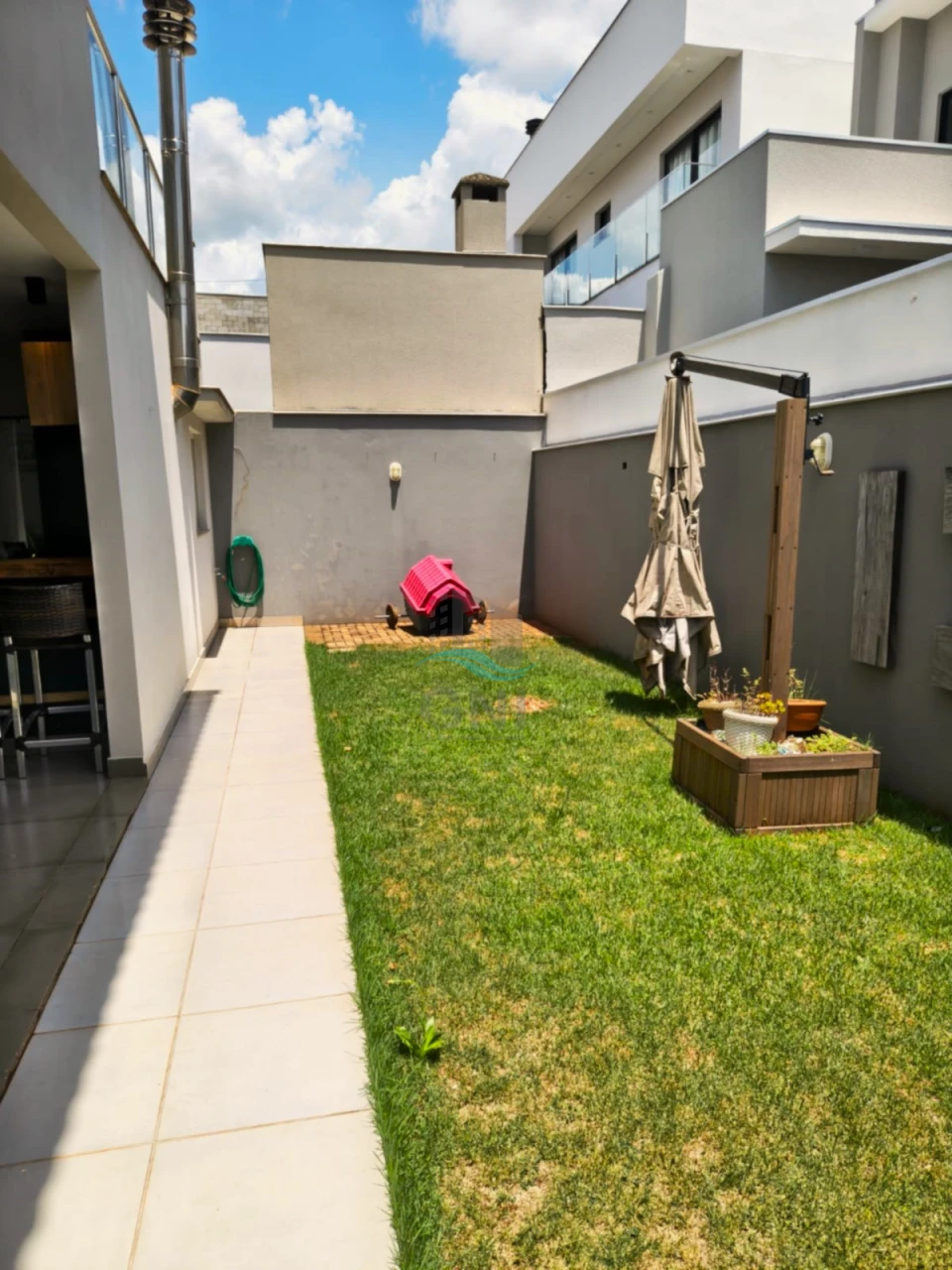 Imagens do imóveis CASA A VENDA - CONDOMINIO RESIDENCIAL MORADA DAS FLORES - ROSAS