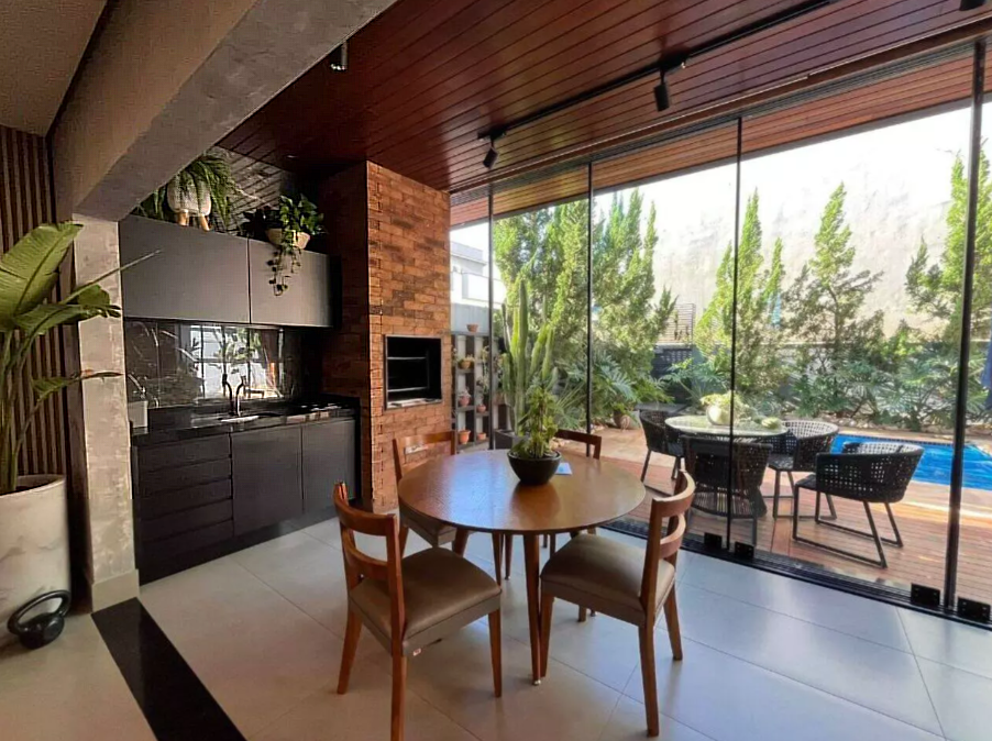 Imagens do imóveis CASA PARA LOCAÇÃO - CONDOMINIO ROYAL FOREST