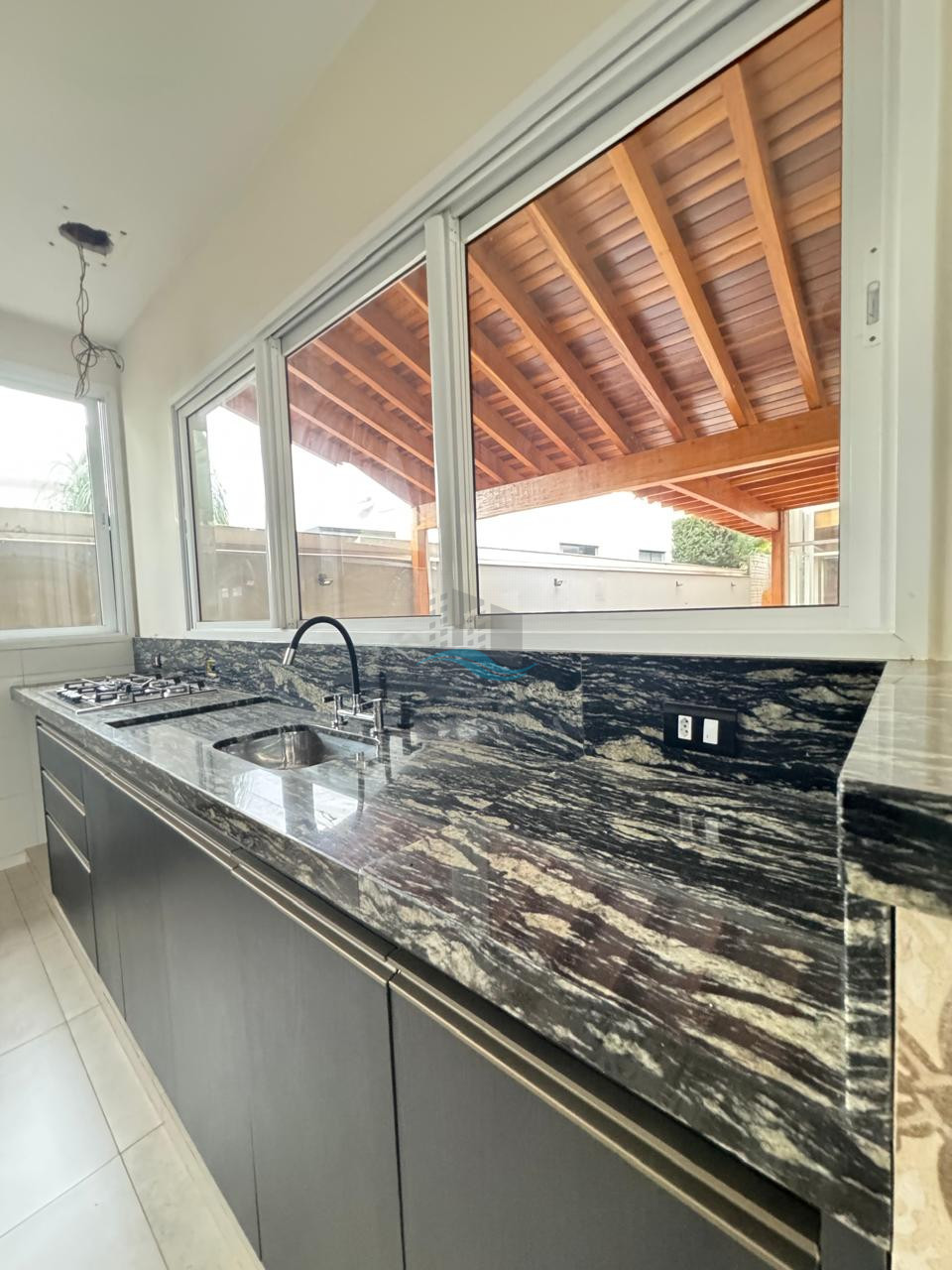 CASA PARA LOCAÇÃO - CONDOMINIO ROYAL TENNIS Imagens do imóveis CASA PARA LOCAÇÃO - CONDOMINIO ROYAL TENNIS