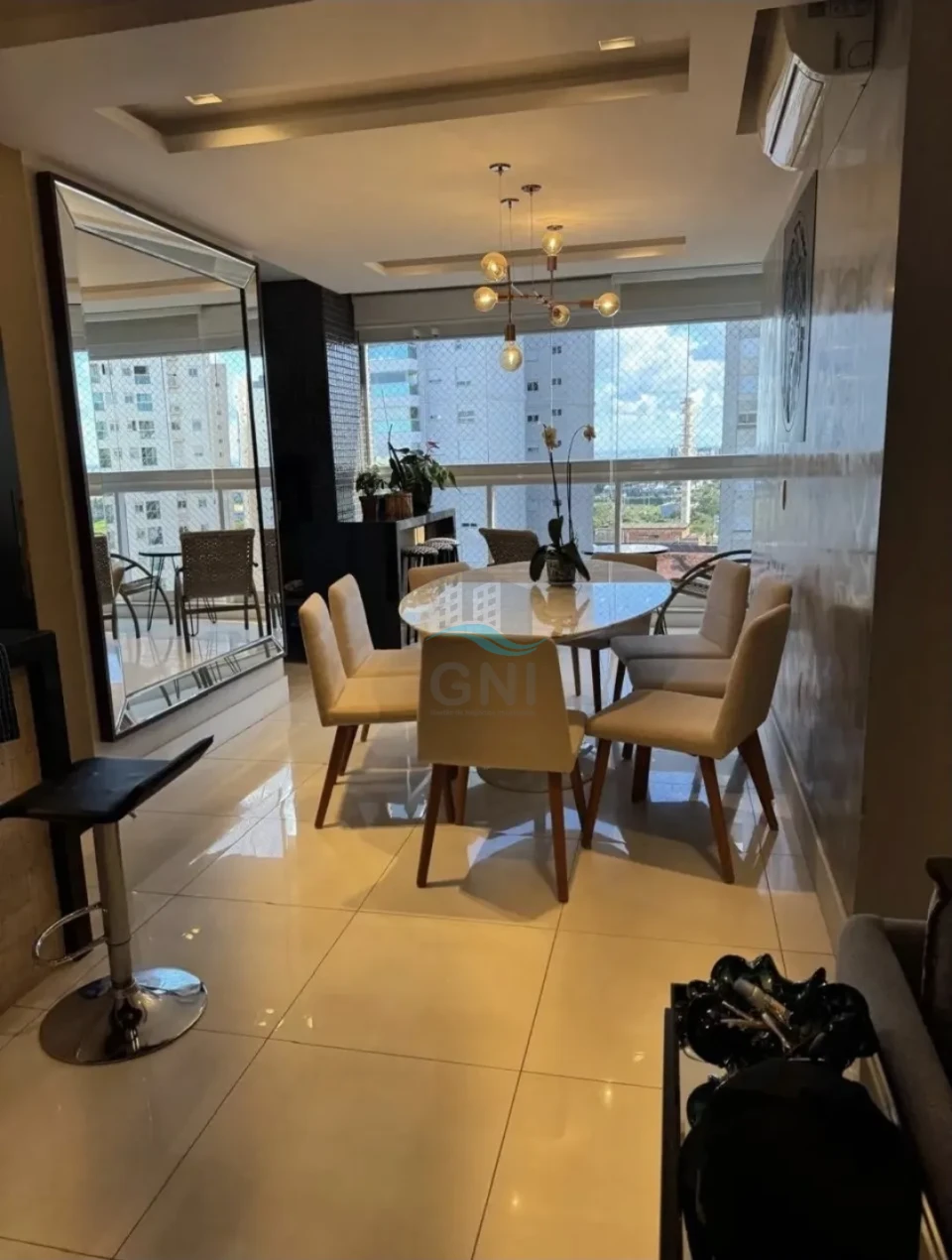 Imagens do imóveis APARTAMENTO A VENDA - EDIFICIO UPTOWN