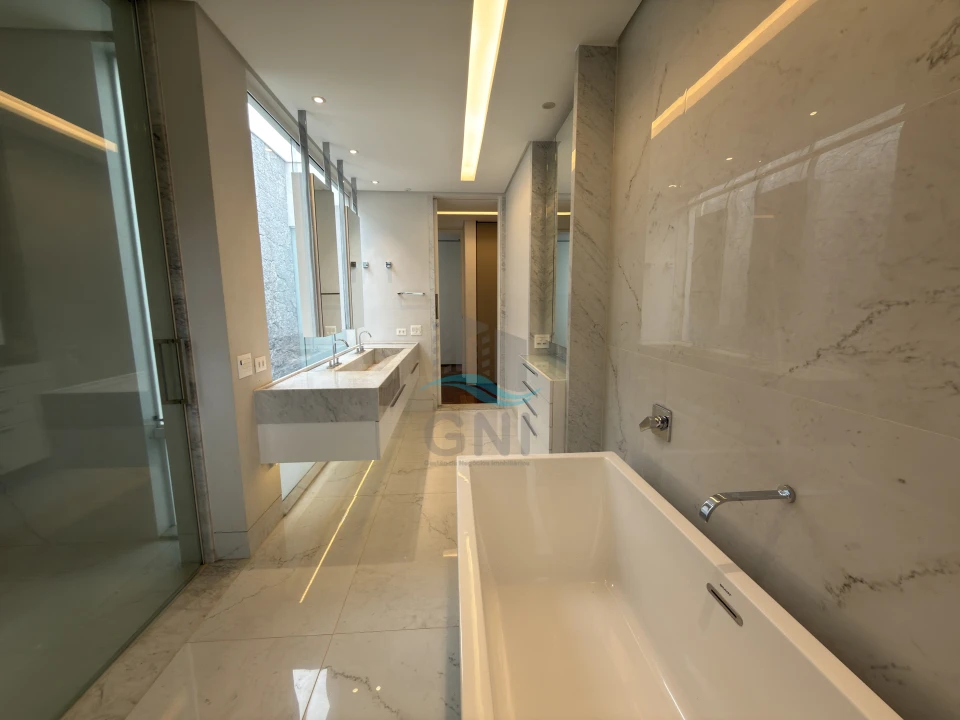 Imagens do imóveis CASA A VENDA - CONDOMINIO ROYAL PARK