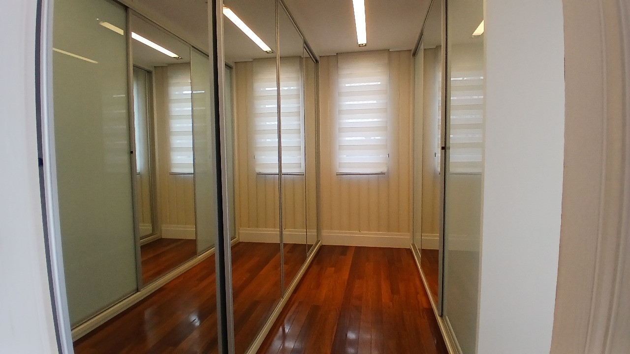 Imagens do imóveis CASA PARA LOCAÇÃO - CONDOMINIO ROYAL PARK