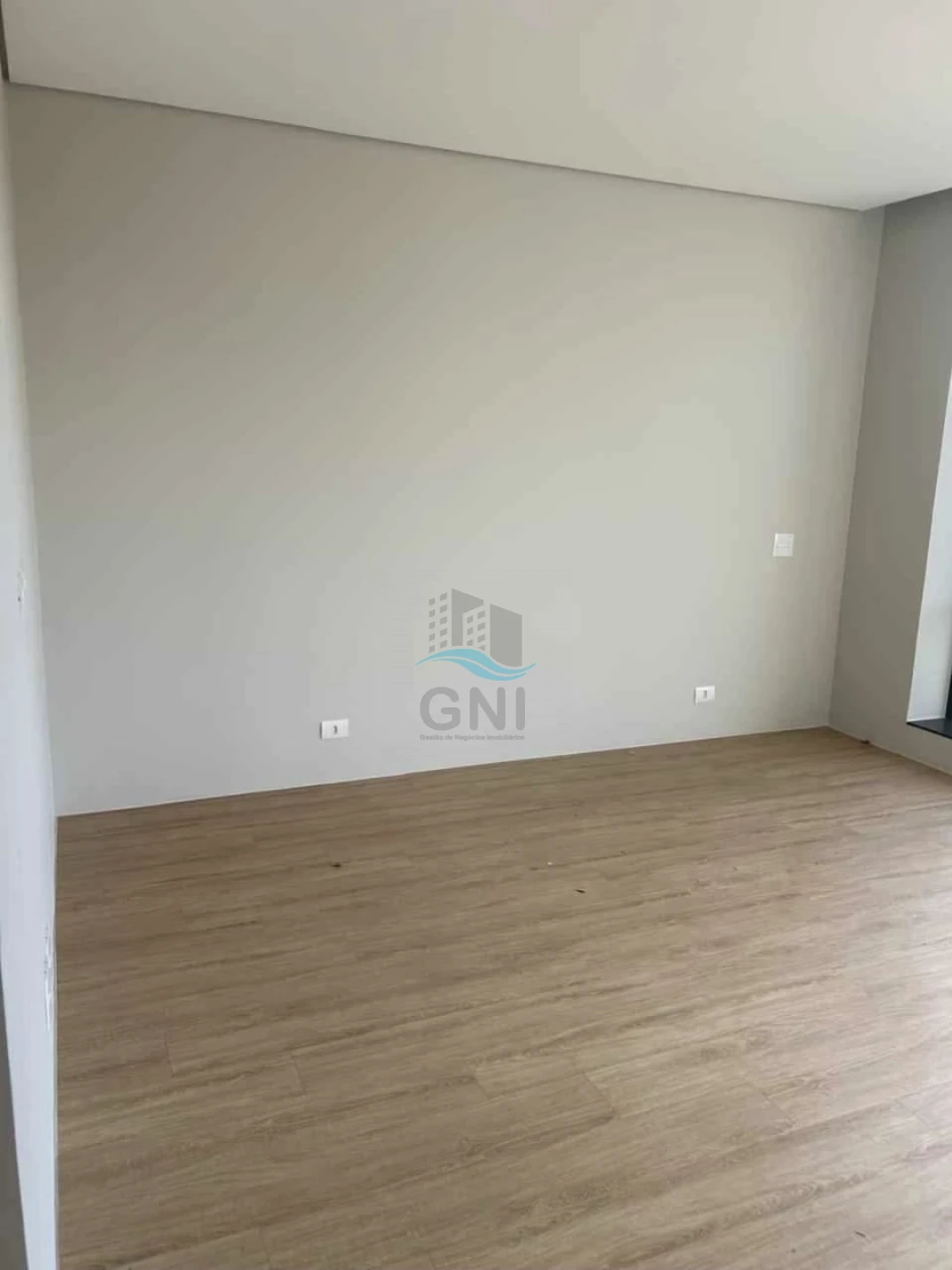 Imagens do imóveis CASA A VENDA - CONDOMINIO TAUA TANGARA