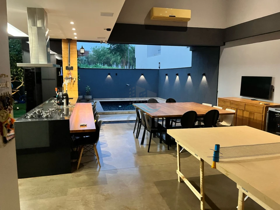 Imagens do imóveis CASA A VENDA - CONDOMINIO BELLA VITTA