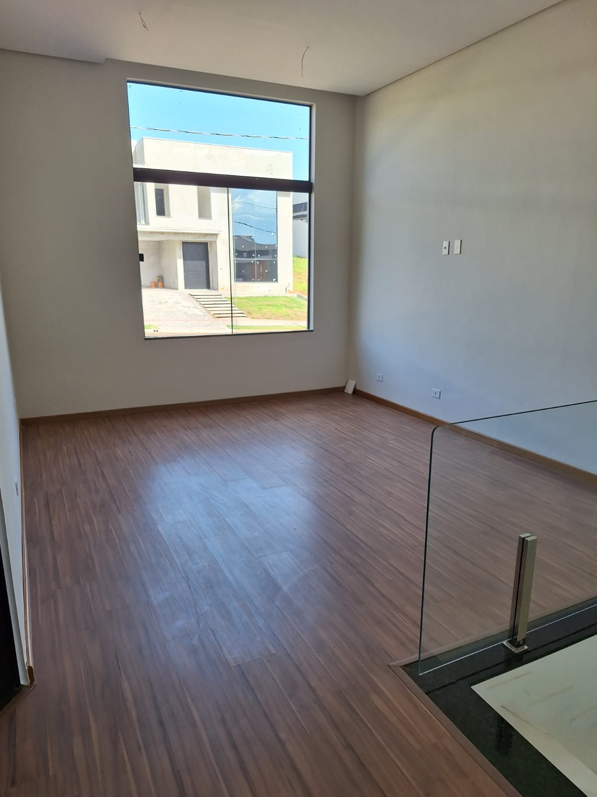 Imagens do imóveis CASA A VENDA - CONDOMINIO PARQUE TAUA- ARANGUA