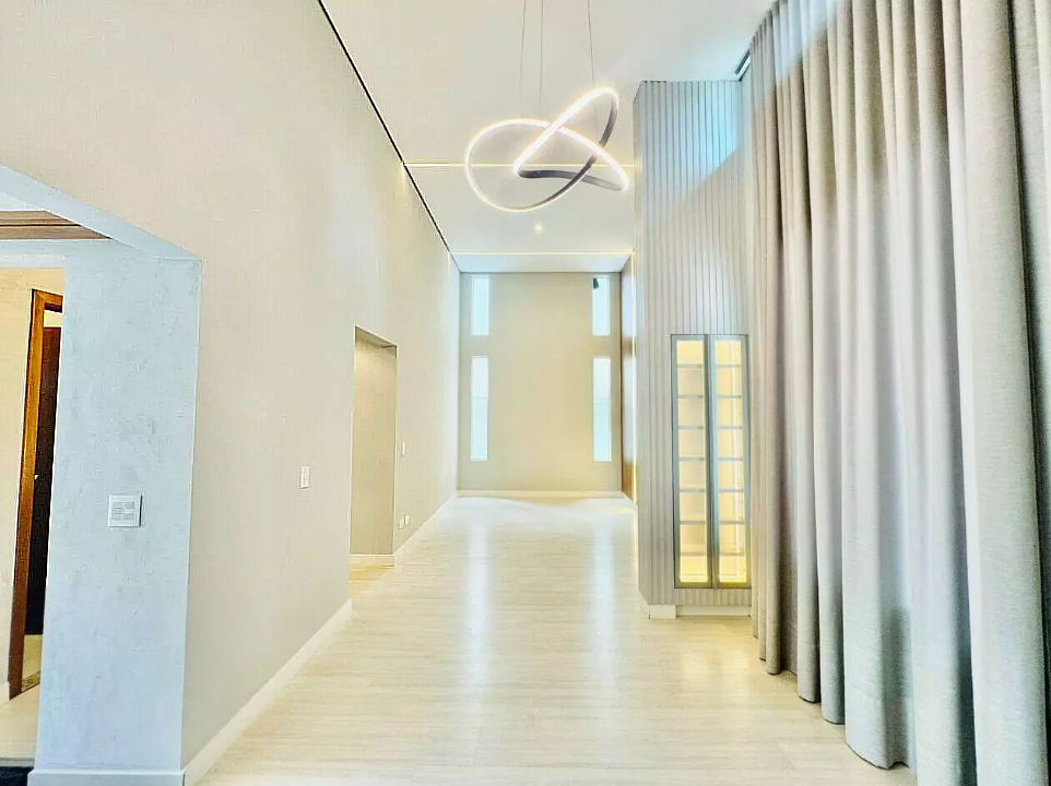 Imagens do imóveis CASA A VENDA - CONDOMINIO GOLDEN HILL RESIDENCE