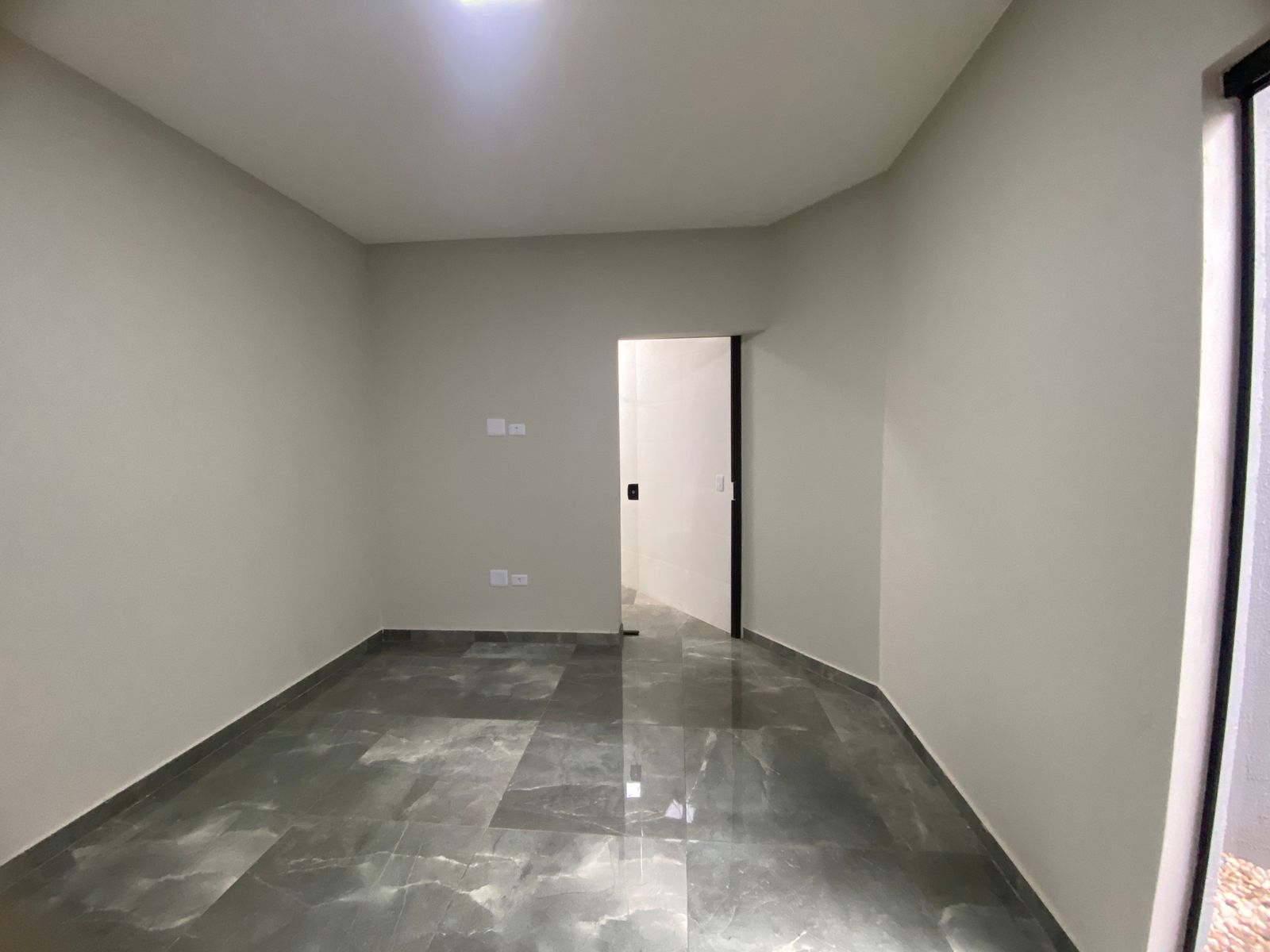 Imagens do imóveis CASA A VENDA - BAIRRO COLÚMBIA