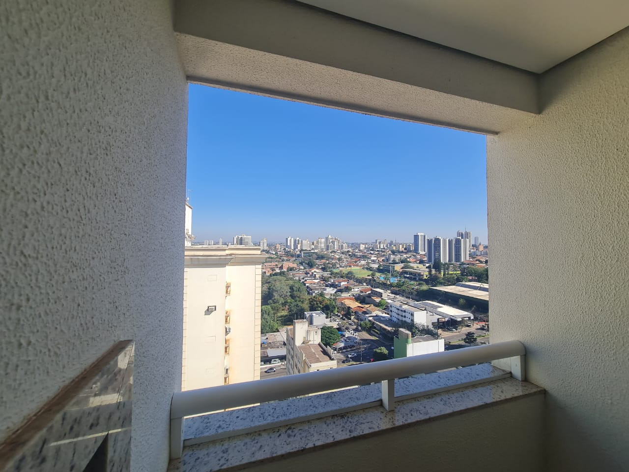 Imagens do imóveis APARTAMENTO PARA LOCAÇÃO - EDIFICIO PARANAGUA SOHO