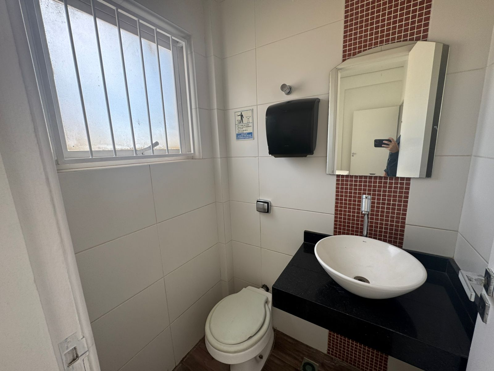 Imagens do imóveis LOJA COMERCIAL PARA LOCAÇÃO - EDIFICIO COMERCIAL MARINGA