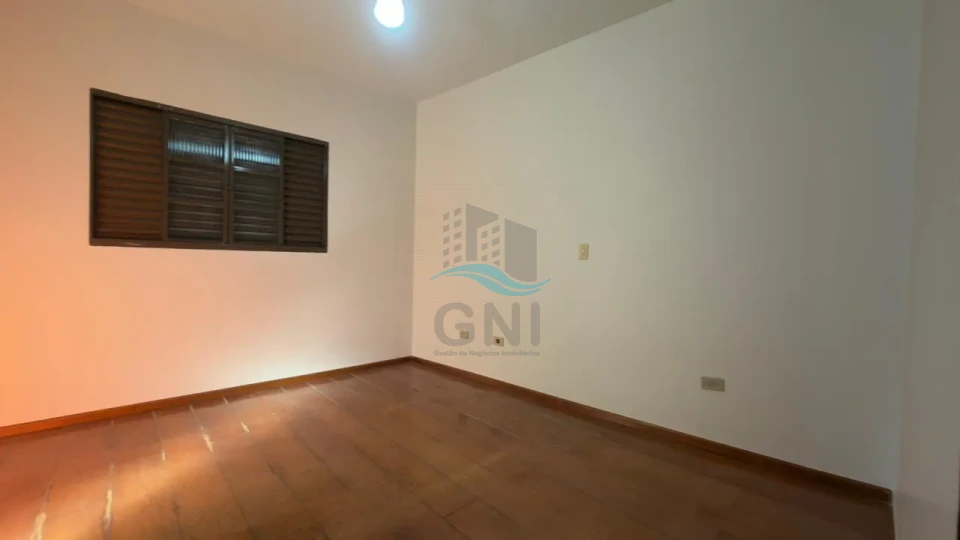 Imagens do imóveis CASA A VENDA - BAIRRO PORTAL DE VERSALHES II