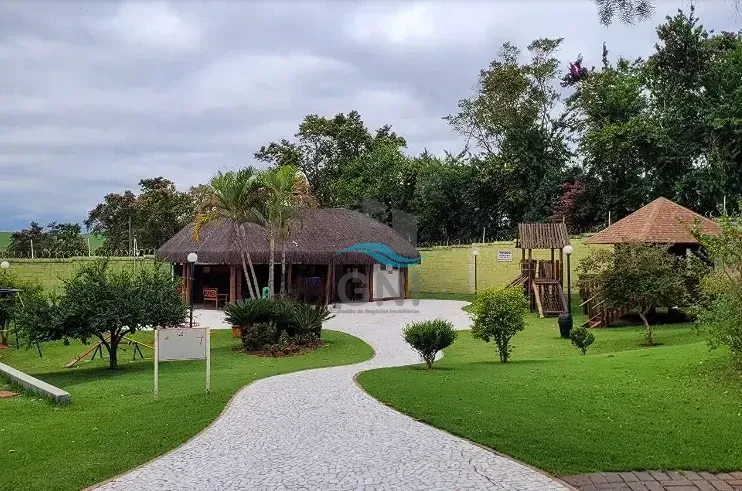 Imagens do imóveis CASA A VENDA - CONDOMINIO GOLDEN HILL RESIDENCE