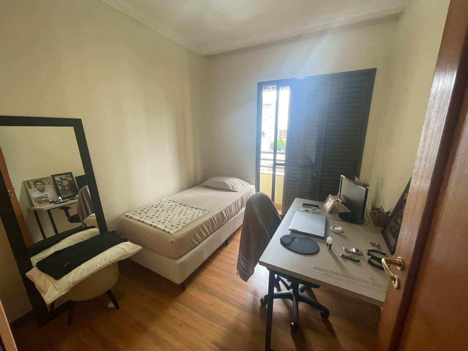 Imagens do imóveis APARTAMENTO A VENDA - EDIFICIO CORAL GABLES - CENTRO