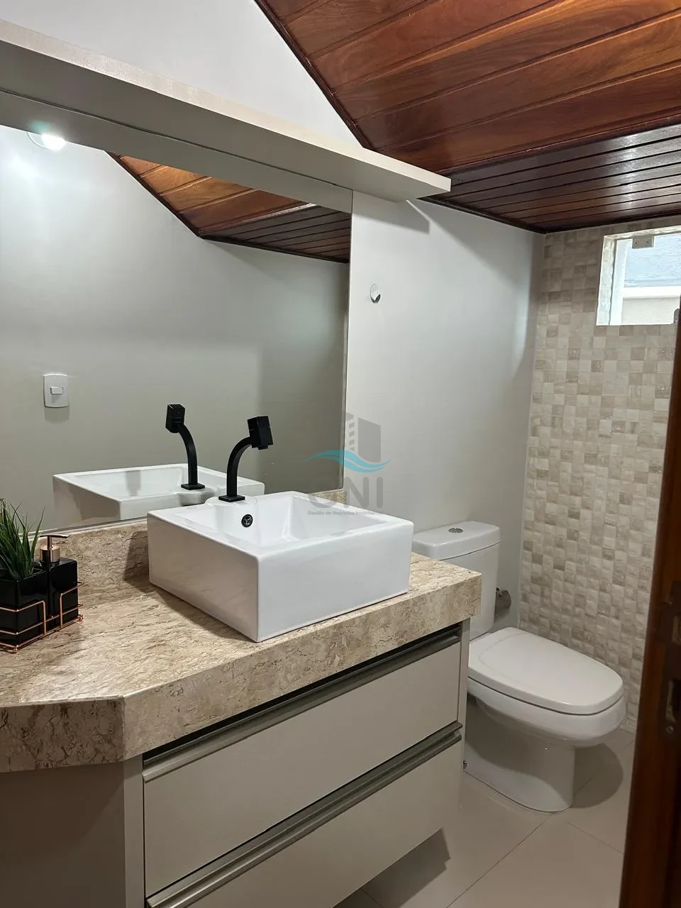 Imagens do imóveis CASA PARA LOCAÇÃO - CONDOMINIO MORADA DAS FLORES