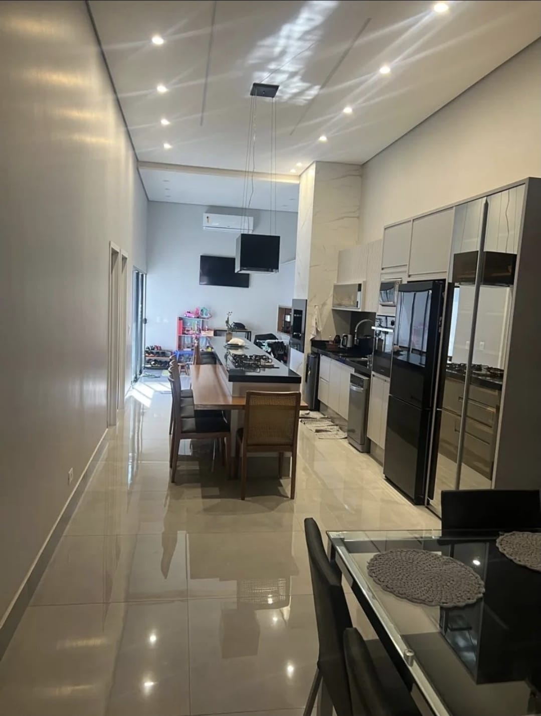 Imagens do imóveis CASA A VENDA - CONDOMINIO BELLA VITTA
