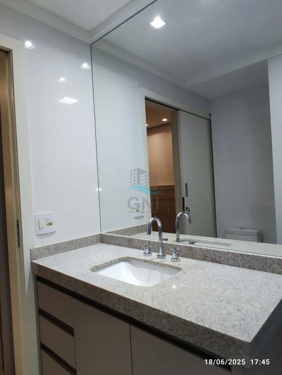 Imagens do imóveis APARTAMENTO A VENDA - EDIFICIO MAISON MONET