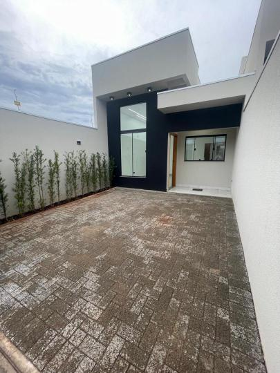 Imagens do imóveis CASA A VENDA - BAIRRO ERNANI