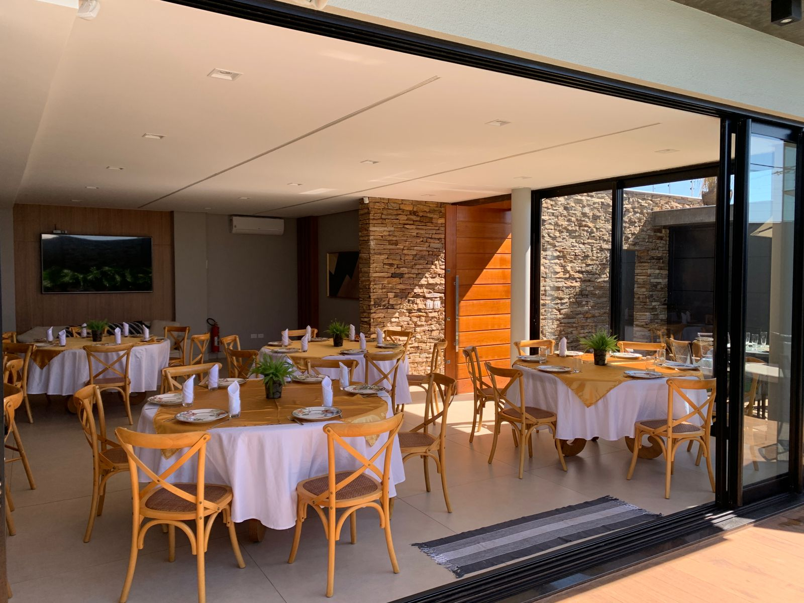 Imagens do imóveis ESPAÇO PARA FESTA A VENDA - GLEBA ESPERANÇA