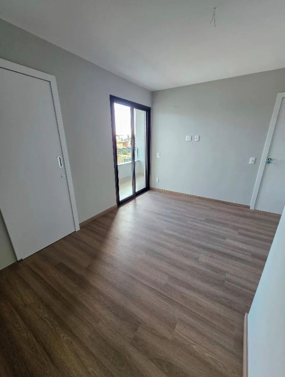 Imagens do imóveis SOBRADO A VENDA - CONDOMÍNIO PARQUE TAUÁ ARANGUA