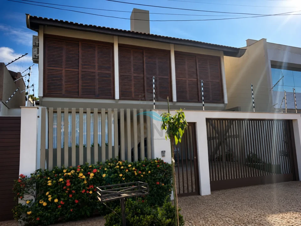 Imagens do imóveis CASA A VENDA - LAGO PARQUE