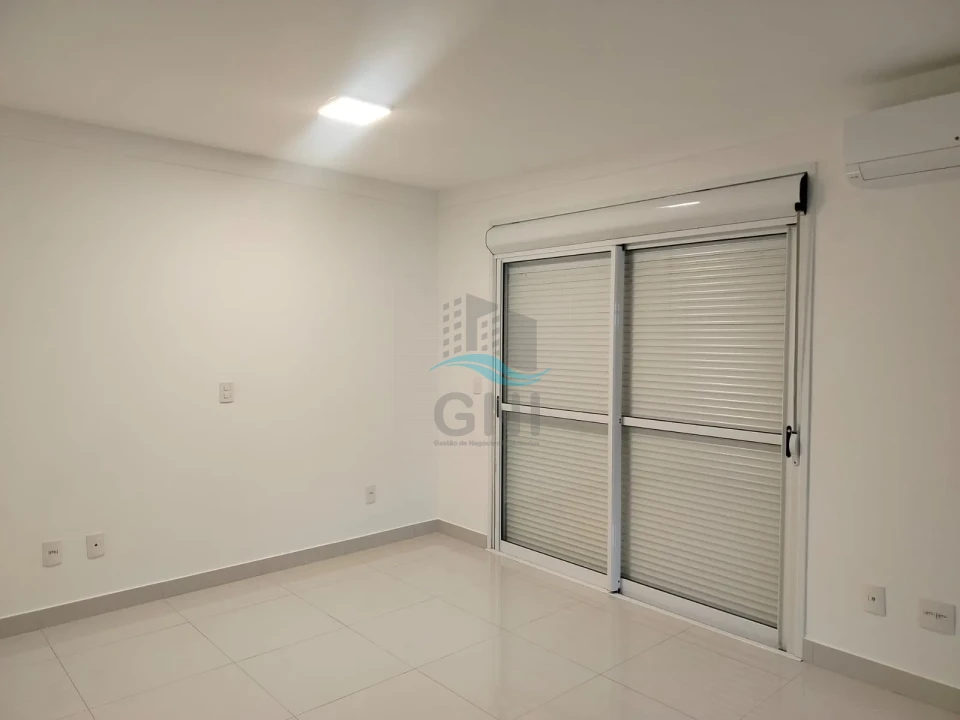 CASA PARA LOCAÇÃO - CONDOMINIO ROYAL MAISON