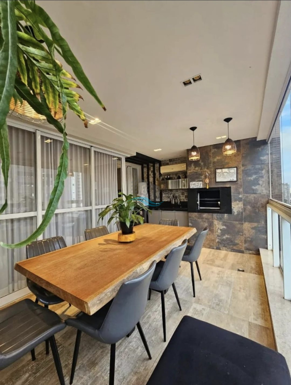 Imagens do imóveis APARTAMENTO A VENDA - EDIFÍCIO L' HARMONIE