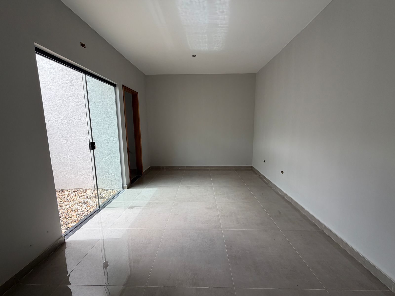 Imagens do imóveis CASA A VENDA - BAIRRO COLUMBIA